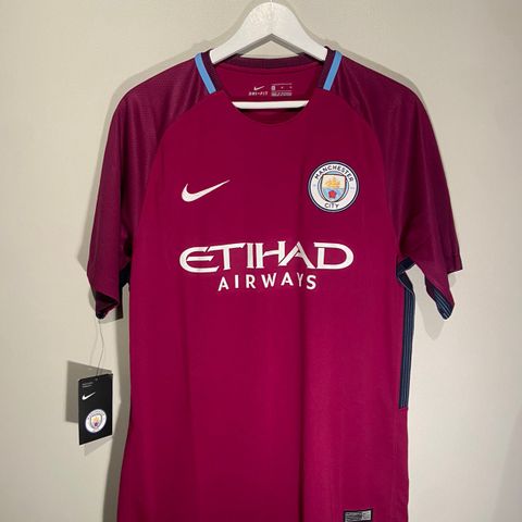 BNWT Manchester City bortedrakt 2017/2018 #8 Gundogan