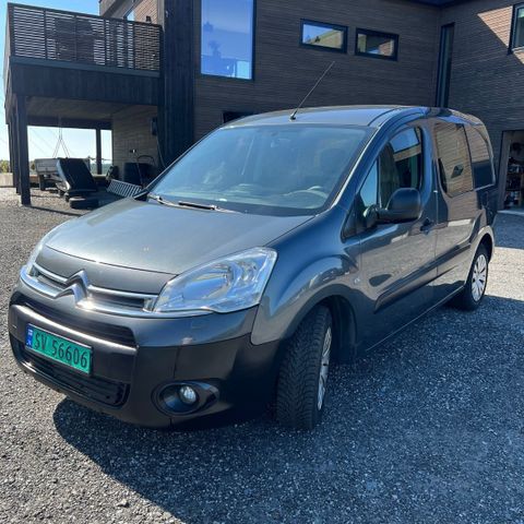 Utleie Varebil Citroen Berlingo - 3 seter