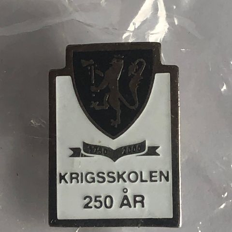 Pin Krigsskolen 250 år