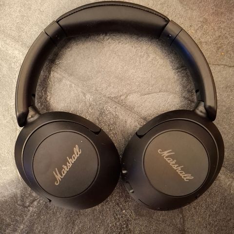 Marshall headphones wireless.