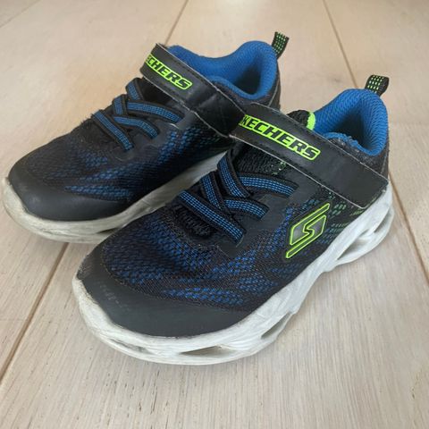 skechers barne blinkesko str 26