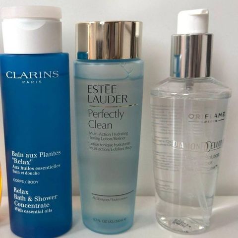 Hudpleiepakke Estee Lauder Clarins Oriflame