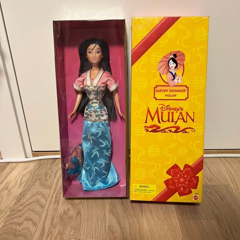 Mulan Satiny Shimmer dukke fra 1998