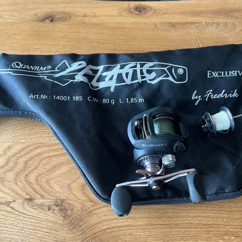 Quantum stenger og baitcaster