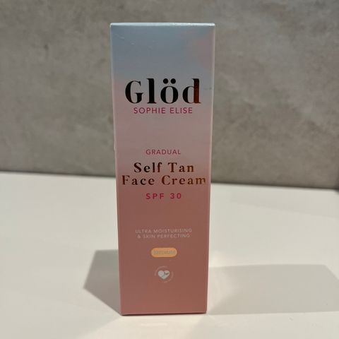 Glöd graduate self tan, face