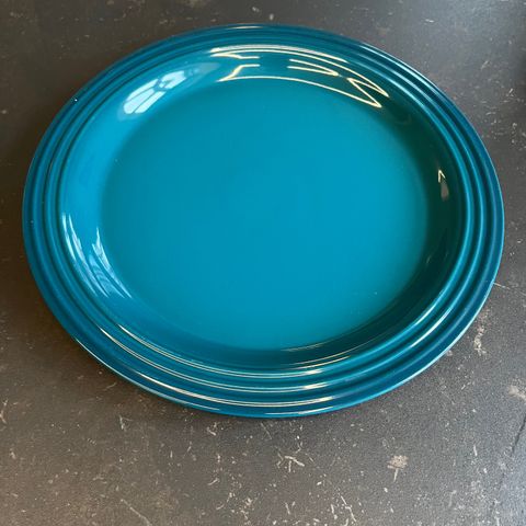 Le Creuset servise - pent brukt