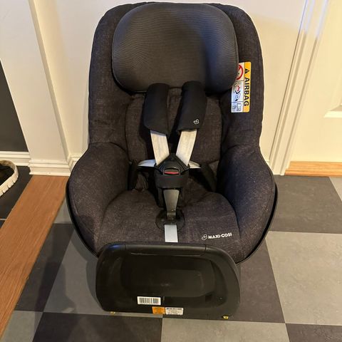 Maxi cosi pearl pro i-size med isofixbase