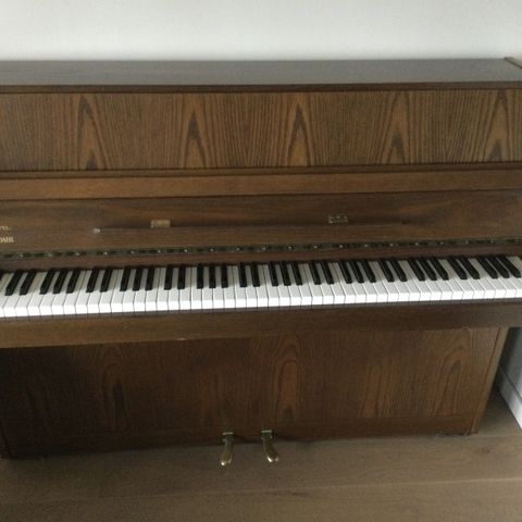 Piano, Futura - Grøndahl