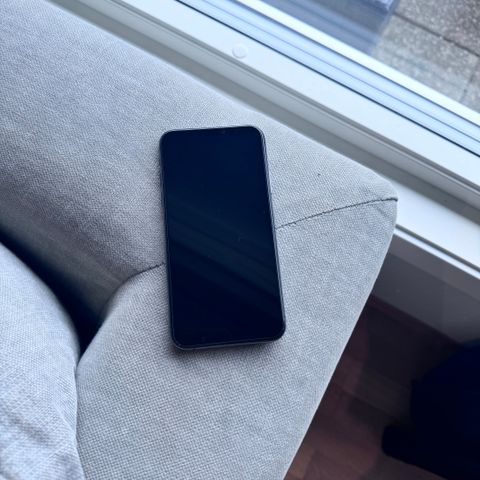 iPhone xs (helt ny lcd) strøken både fremme og bak