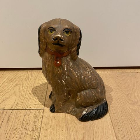 Hundefigur - Staffordshire type