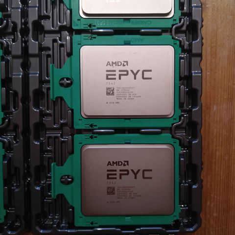 AMD Epyc 7542 Sp3