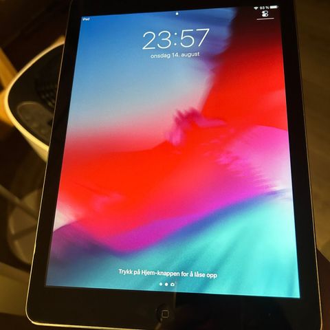 iPad Air, modell A1474, 32 GB, Space Gray