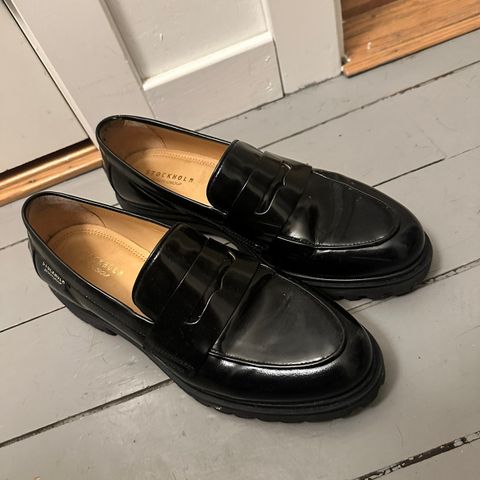 Loafers svart skinn