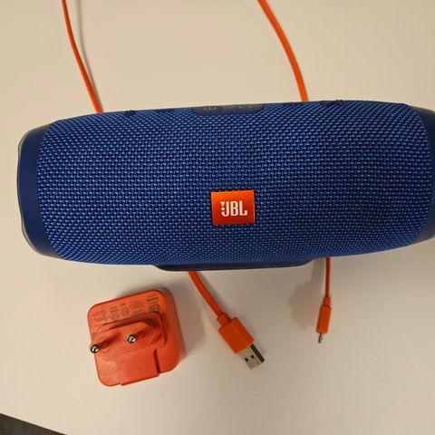 JBL Høyttaler