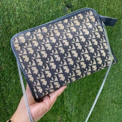 Christian Dior Vintage Clutch size 9"