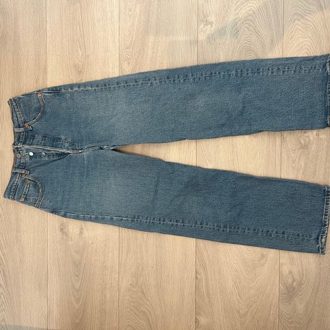 Levis jeans