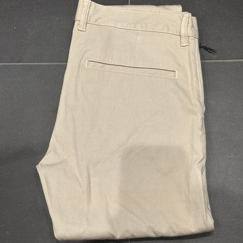 Livid Jone Chinos (33x32, ubrukt)