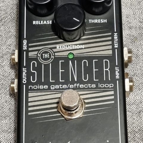 Electro Harmonix silencer noise gate pedal