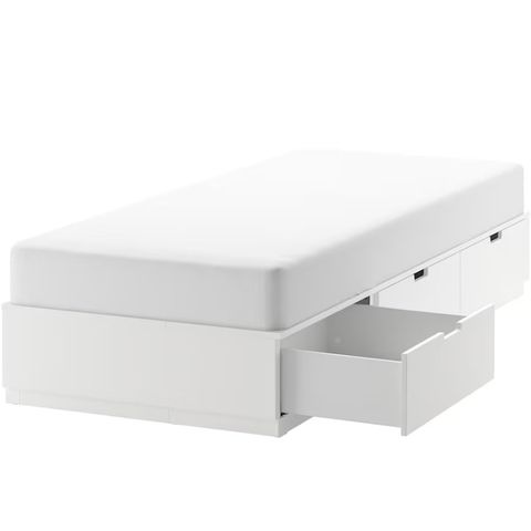 Nordli seng fra IKEA