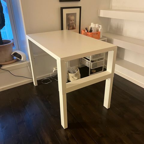 Ikea skrivebord