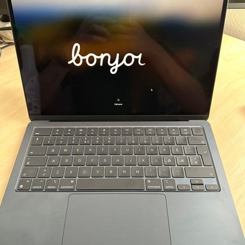 Macbook Air 13 M2 Midnight Blue (16/256)