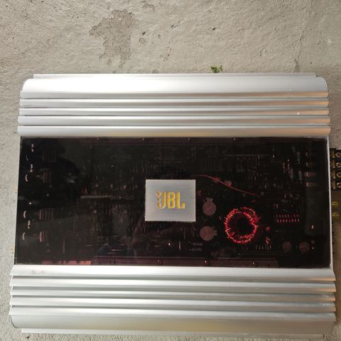 JBL GTO-4060 4 kanals forsterker 75/150 watt