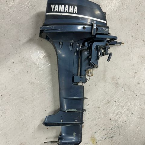 Yamaha 9.9 D lang stamme selges i deler