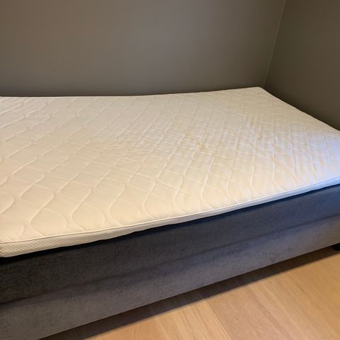 120x200 seng - North beds