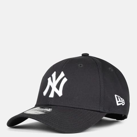 New Era svart 9forty caps