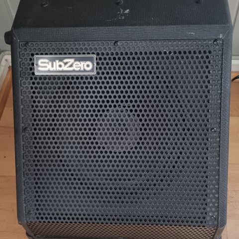 SubZero DR-30