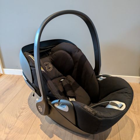 Cybex Cloud Z i-size uten base