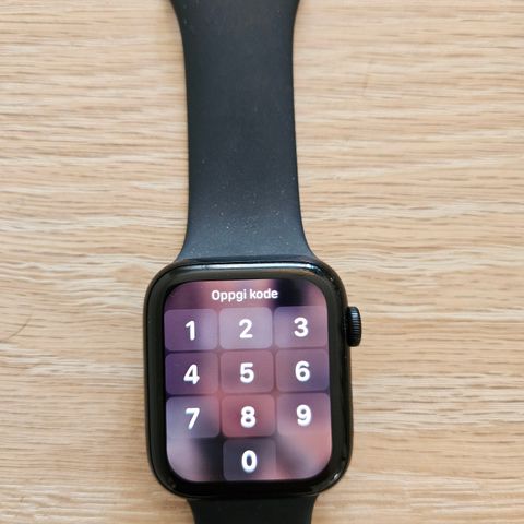 Selger Apple watch SE 2nd gen 44mm