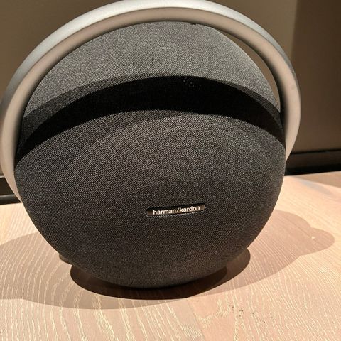 Harman Kardon Onyx Studio 7