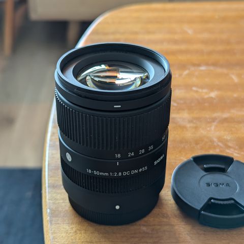 Fuji X Sigma 18-55mm f/2.8 DC DN Contemporary