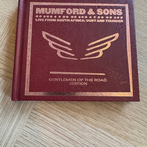 Mumfor & Sons Live From South Africa Dust And Thunder Blu Ray Uåpnet