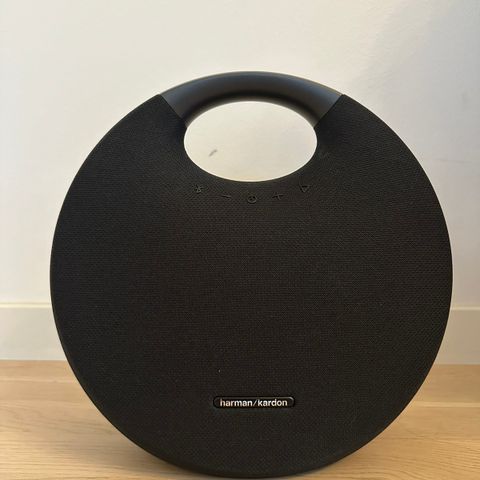 Harman Kardon Onyx 6 (nypris 5000kr)