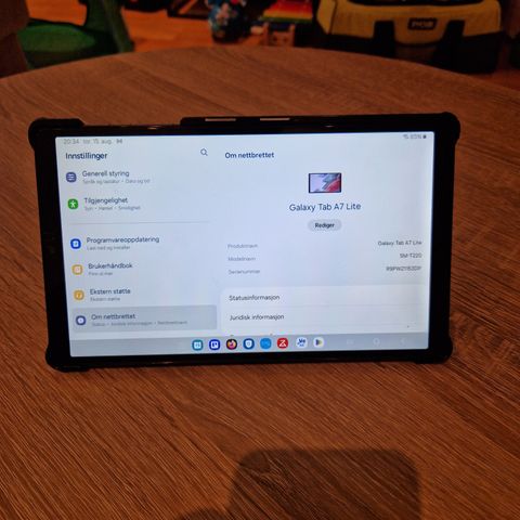 Samsung Galaxy Tab A7 Lite WiFi 32GB med skjermbeskytter