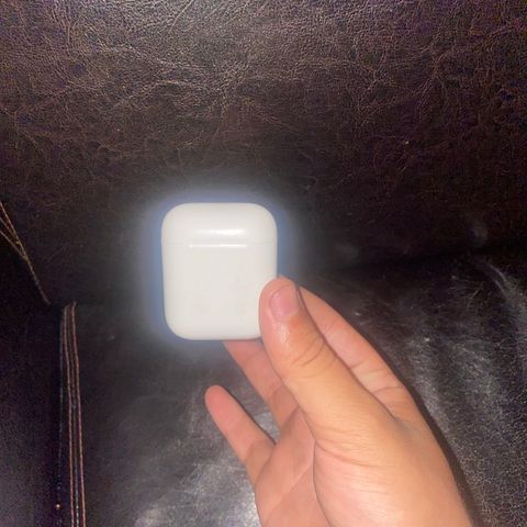 AirPods