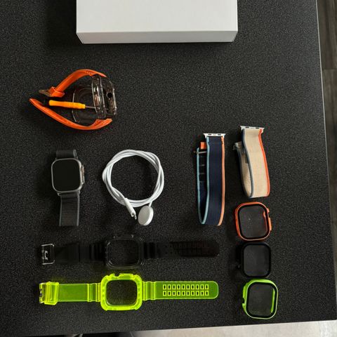 Iphone 15 pro max Aple watch ultra 2 airpods pro 2nd gen