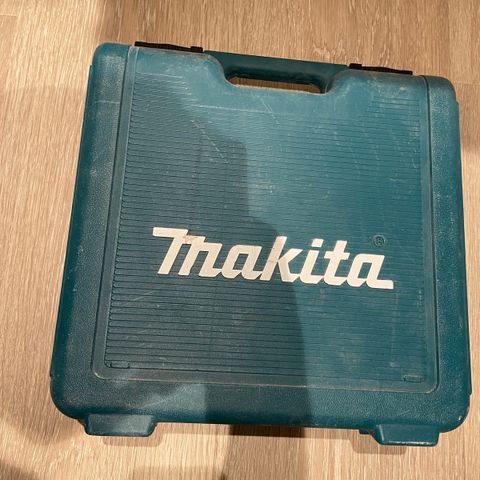 Makita AF505N dykkertpistol | Lite brukt