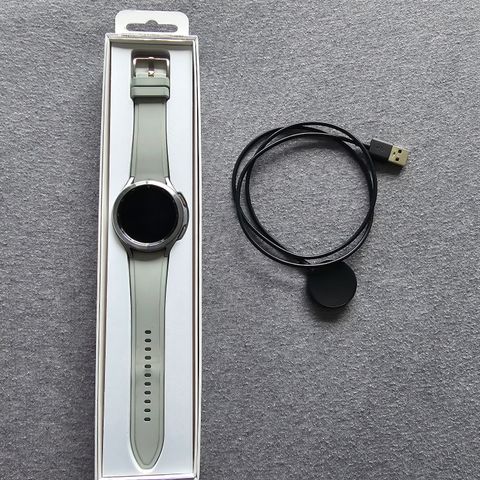 Samsung galaxy watch 4 classic 46mm LTE