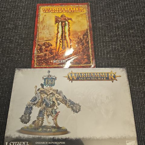 Ossiarch Bonereapers Gothizzar Harvester og Warhammer 8th Rulebook