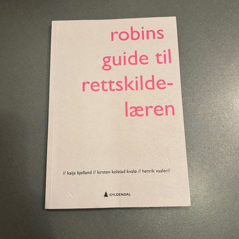 Administrasjon og ledelse i offentlig sektor bøker - første semester