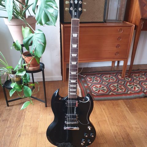 Gibson SG Standard