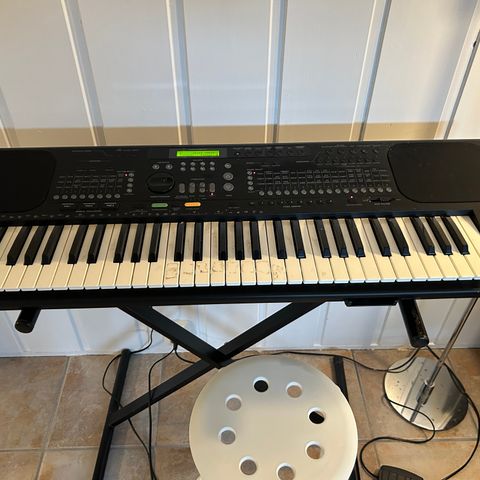 Keyboard - Technics KN600