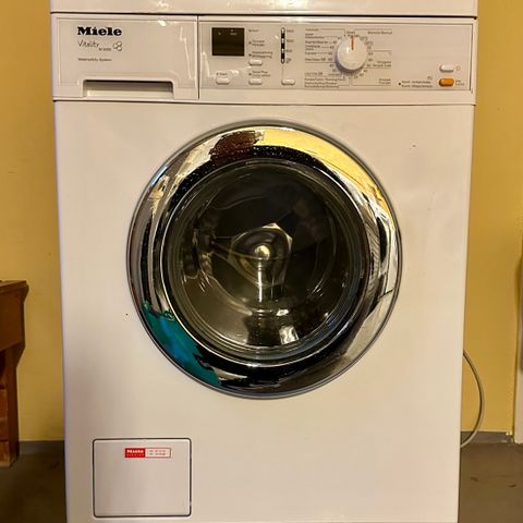 Miele vaskemaskin W3000 - fungerer bra (reservert ut lørdag 17/8)