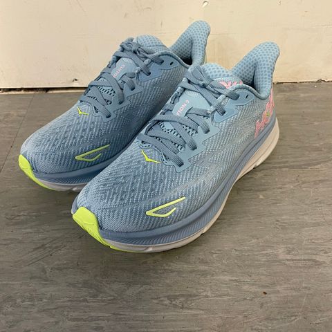 Hoka clifton 9