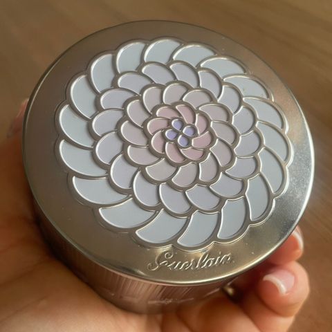 Guerlain météorites perles teint rosé 01