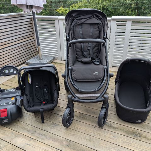 Britax Smile III 3 i 1 med mye utstyr