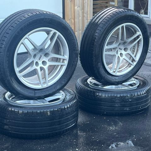 Felger ATS og Dekk Michelin Latitude Sport 3